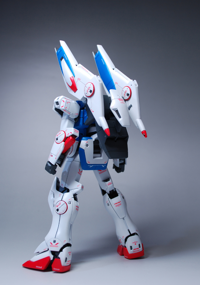 1/100 MG V DASH GUNDAM VER.KA