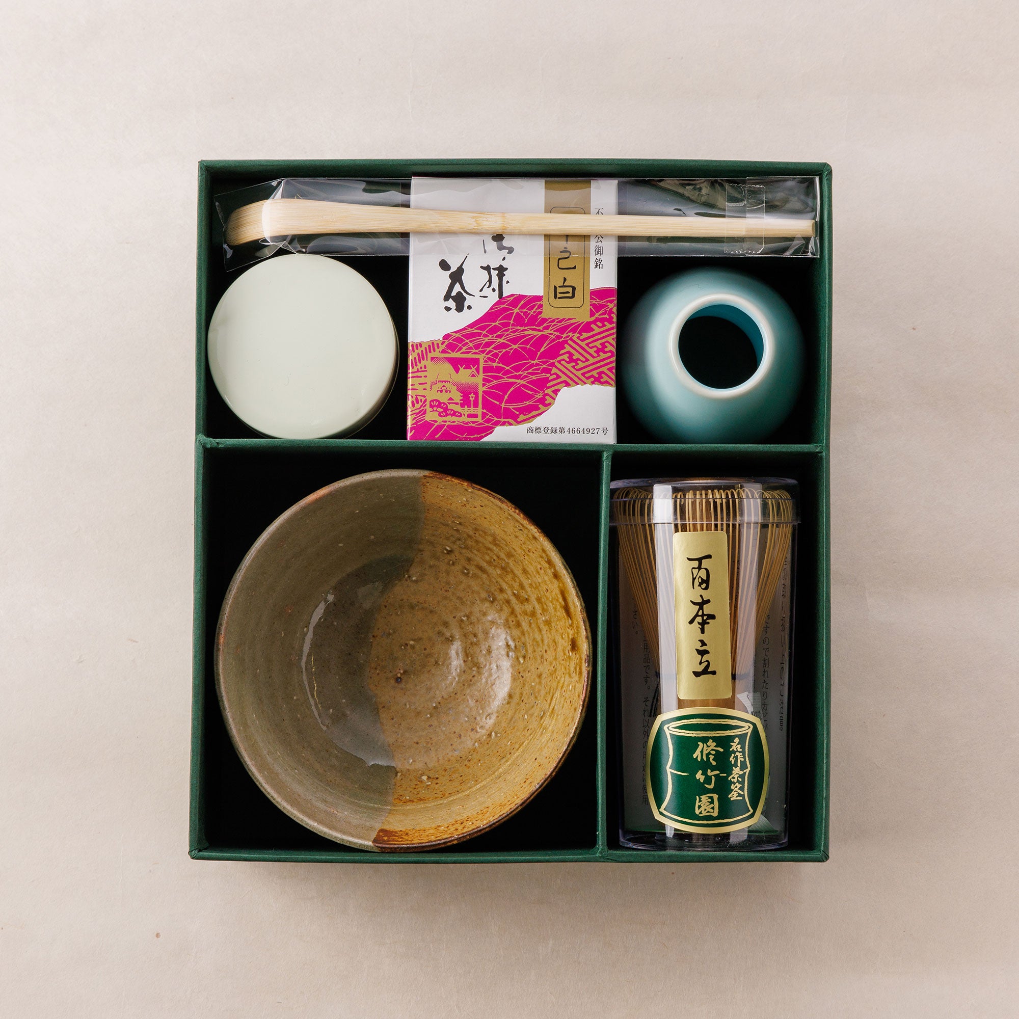 抹茶一式セット「中之白」出雲焼楽山窯 – 中村茶舗