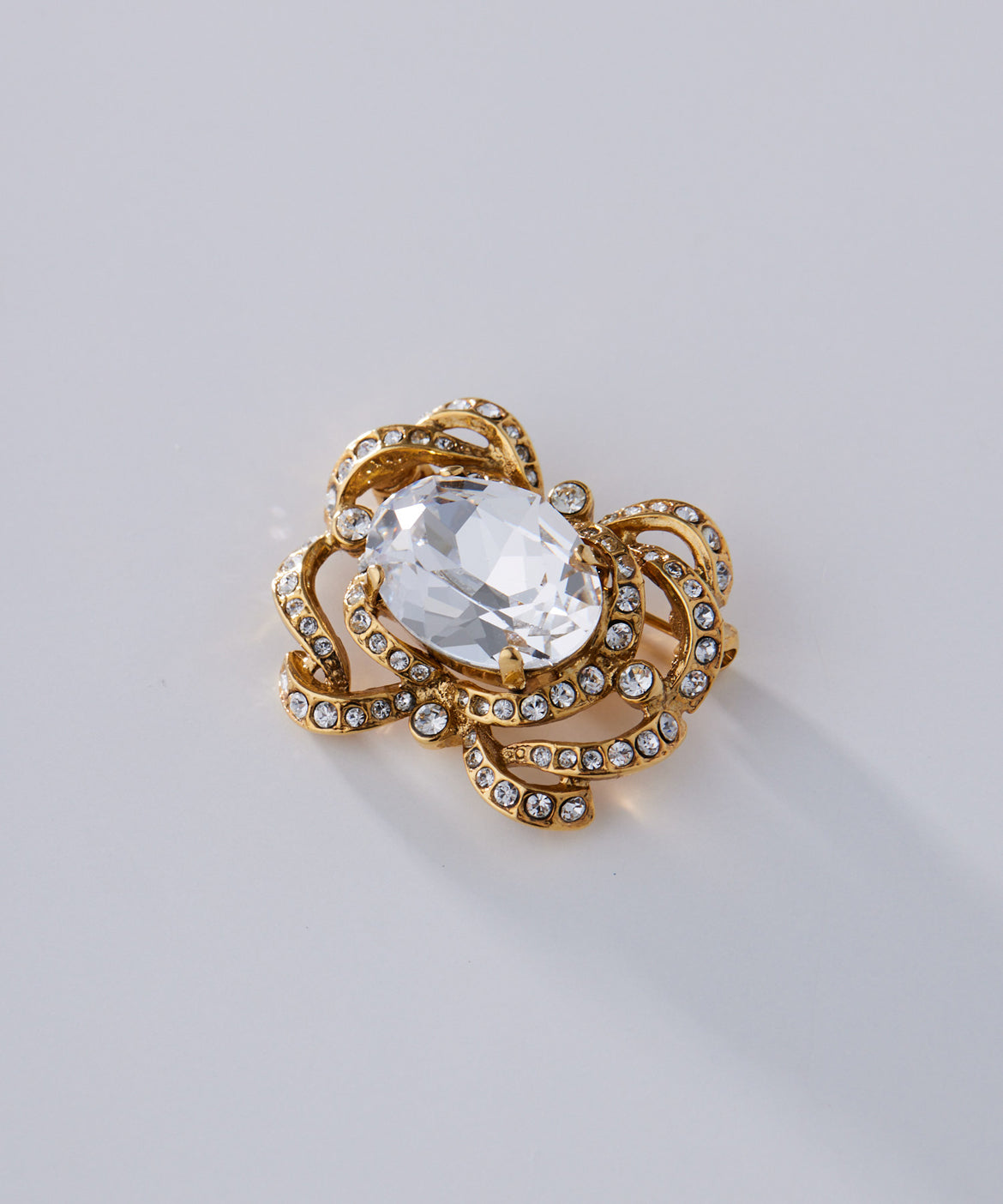 ADER.bijoux（アデルビジュー）｜CRYSTAL classic brooch(oval