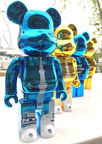 東京スカイツリータウン 400% ブルー/ゴールド ベアブリック （BE