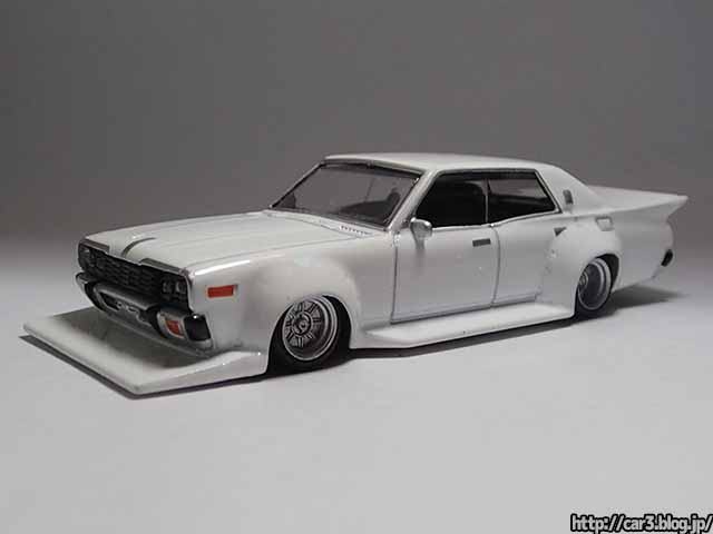 AOSHIMAのグラチャン・コレクション第10弾でデッパの330セドリックを