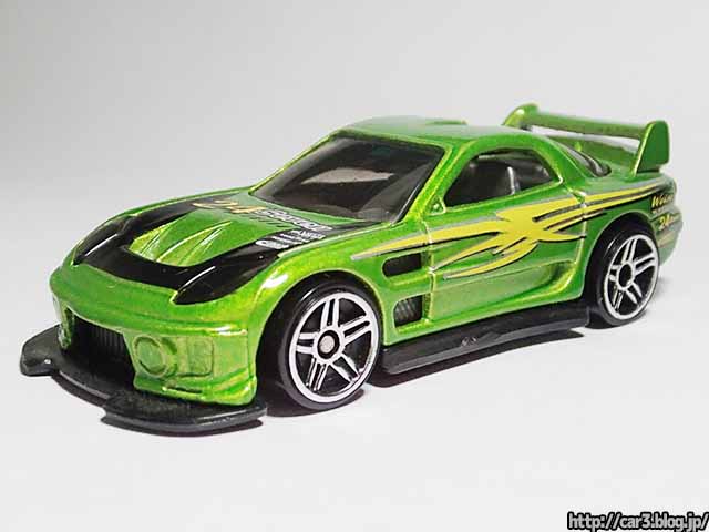 ホットウィール24/SEVENはRX-7(FD3S)をベースに改造されたファンタジー