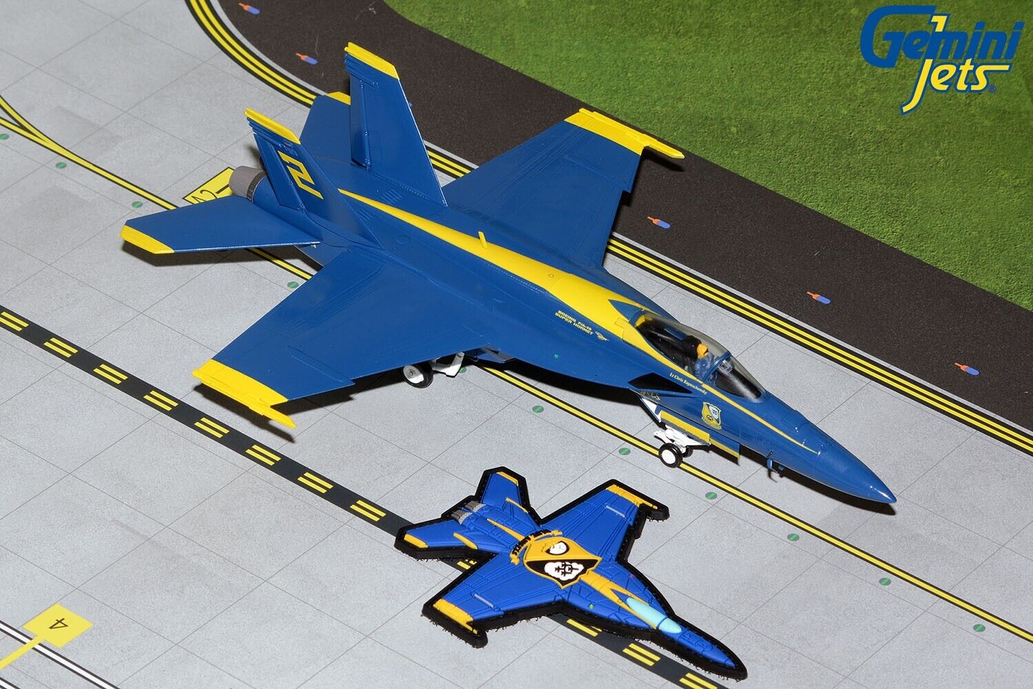 U.S. Navy - Blue Angels / Boeing F/A-18E Super Hornet / 165664