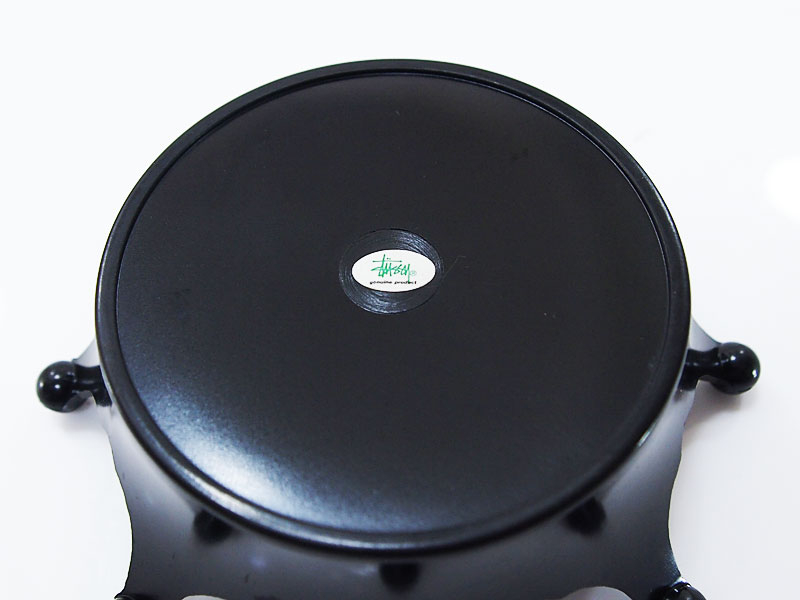 STUSSY 'Crown Ashtray'クラウン アッシュトレイ 灰皿 王冠 黒