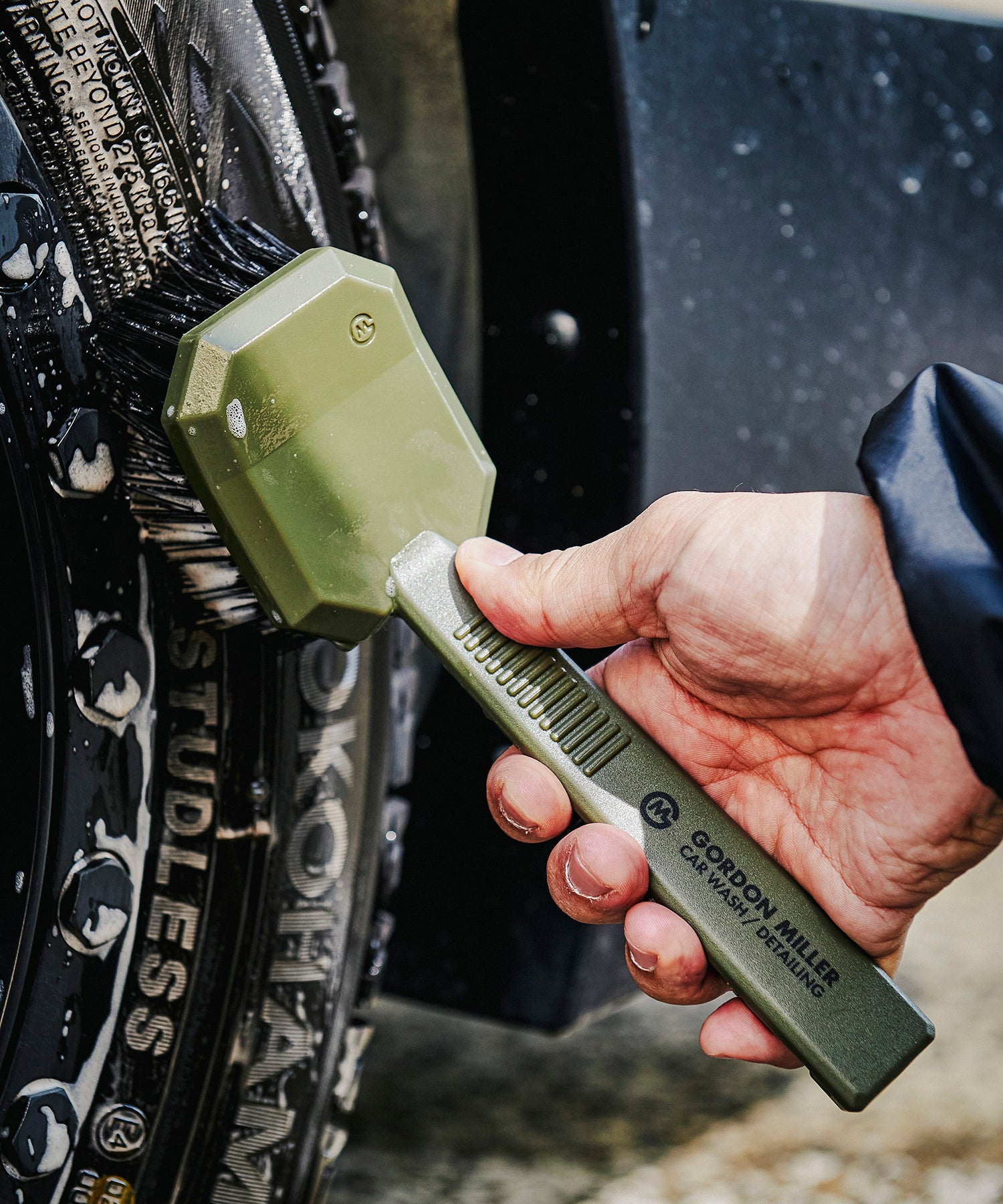 タイヤ ブラシ – GORDON MILLER