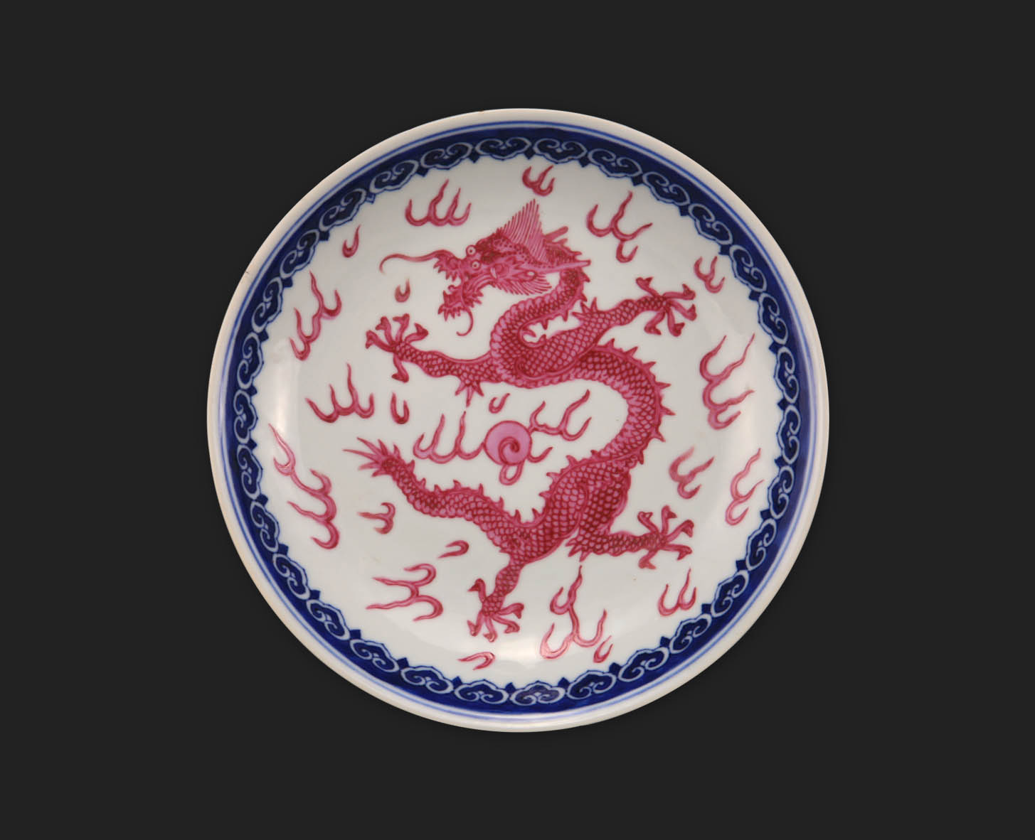 清代乾隆不同龙纹瓷器鉴赏|陶瓷,瓷器鉴赏知识|样子收藏网,记录传统艺术