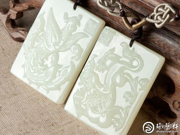 和田玉雕题材龙凤呈祥的寓意-琢艺轩和田玉移动版