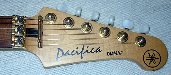 YAMAHA Pacifica 821 パシフィカ