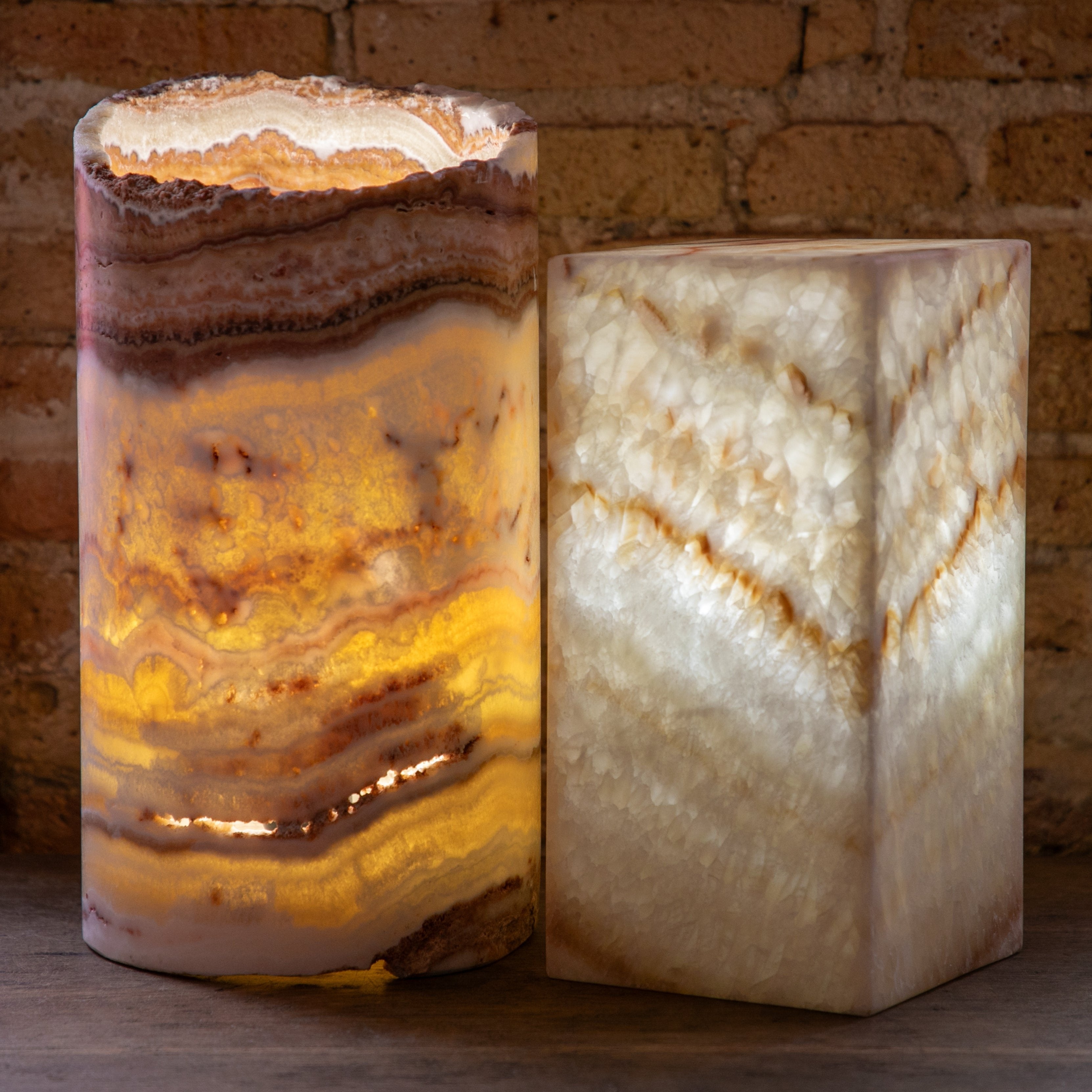 onyx_lamps_1.jpg?v=1732261273