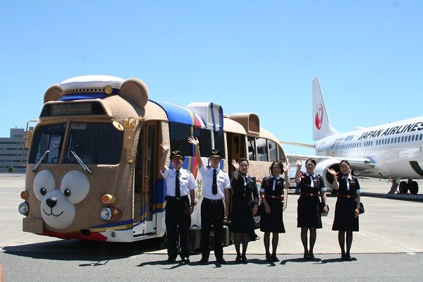 フォトレポート】JAL・オリエンタルランド、特別塗装機「JAL ハッピー