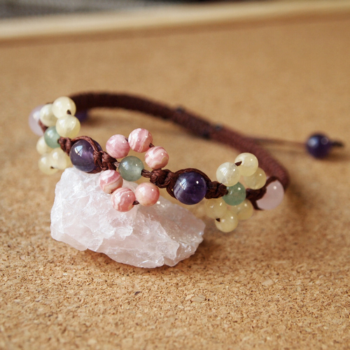 パワーストーンで作る お花の編みブレスレットの作り方 その1