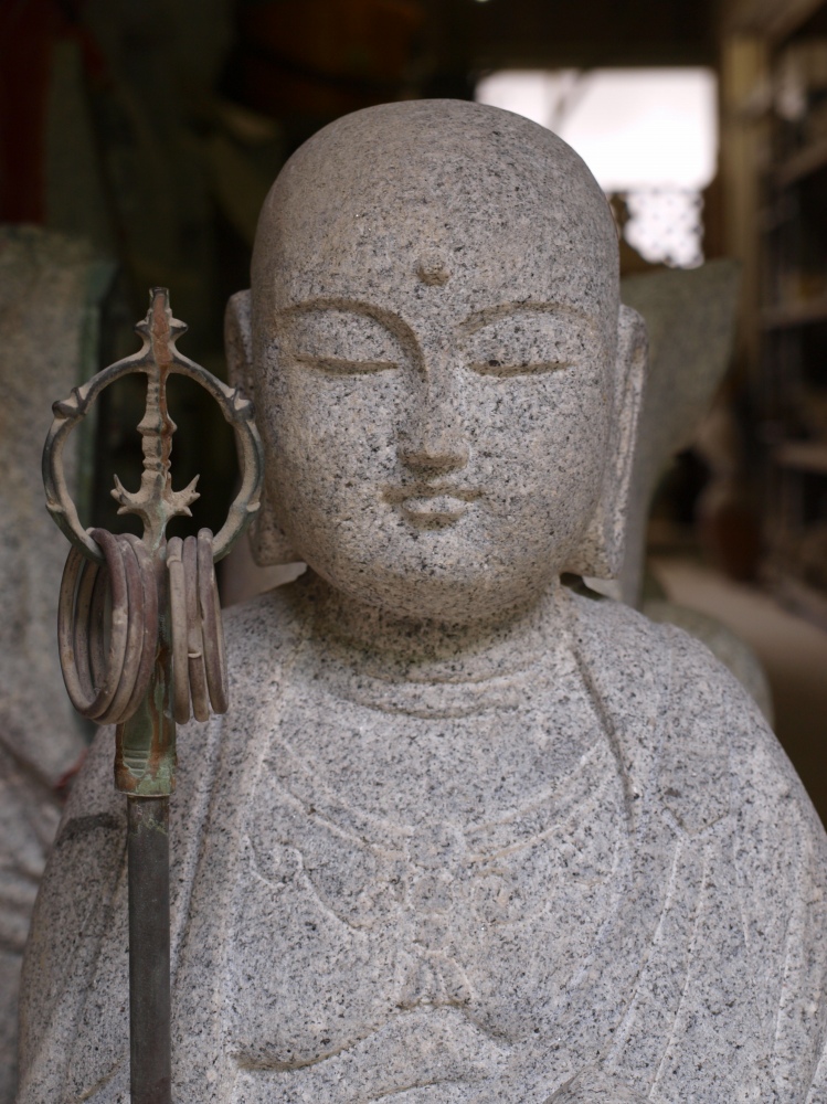 延命地蔵の製品案内愛知県岡崎市の石灯篭・水鉢蹲など石材製品の製造