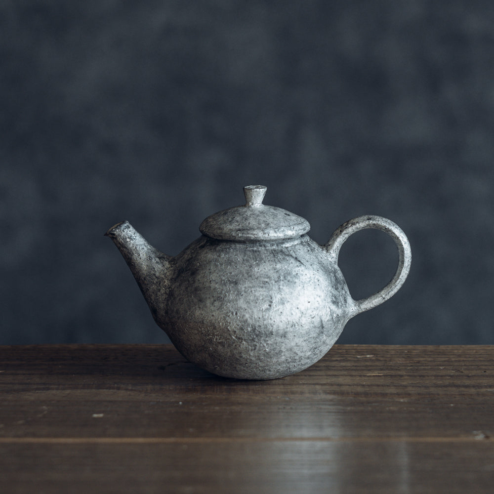 茶壷 (銀彩)｜フルカワゲンゴ おしゃれ かっこいい 高級感 手作り