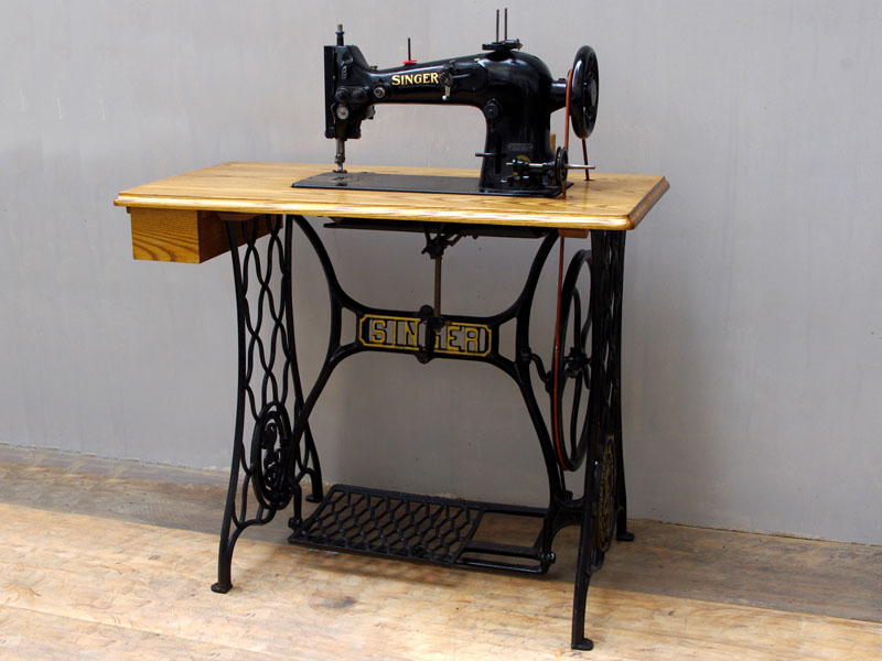 アンティークミシン修理士の工房 足踏みミシン・手回しミシンのミシン