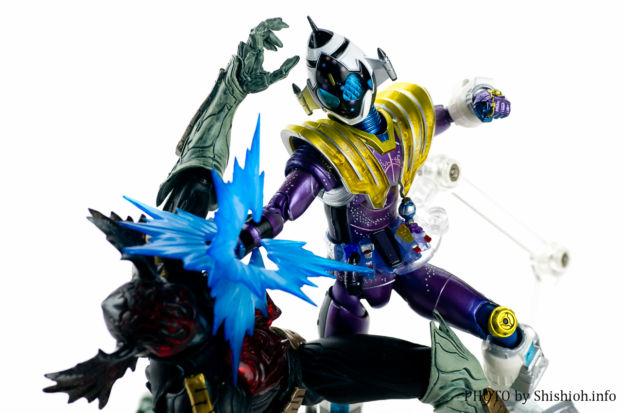レビュー】 バンダイ 魂ウェブ商店 S.H.Figuarts 仮面ライダーフォーゼ