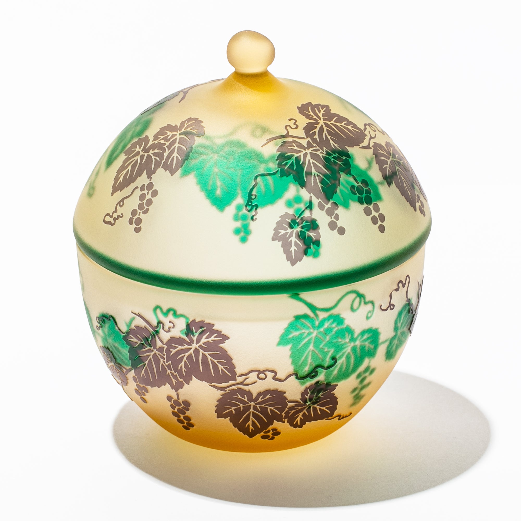 彫刻 幻夢柄子 ぶどう紋 ボンボニエール ｜江戸切子グラスならTABLEAU