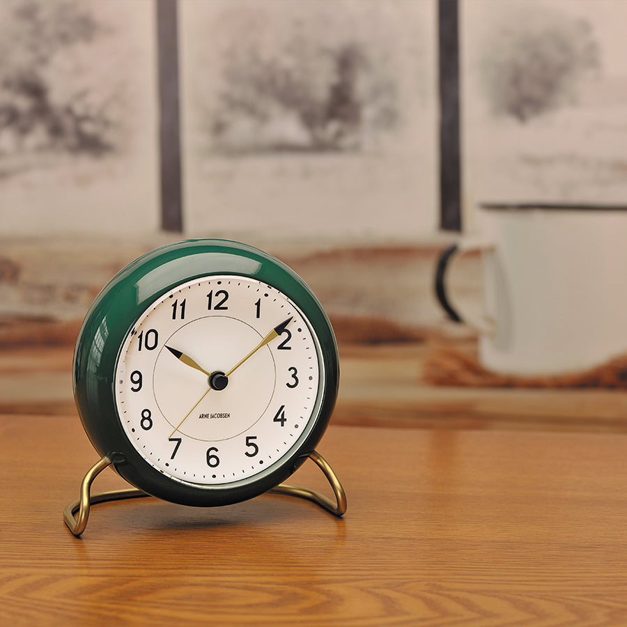 アルネヤコブセン ステーション 目覚まし時計 置時計 テーブルクロック