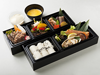 旬華 | 折詰松花堂弁当