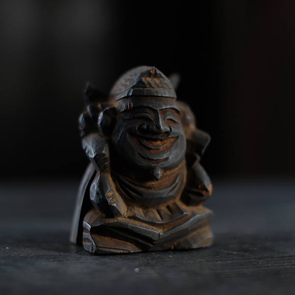 木彫の恵比寿様 – zakka store towi