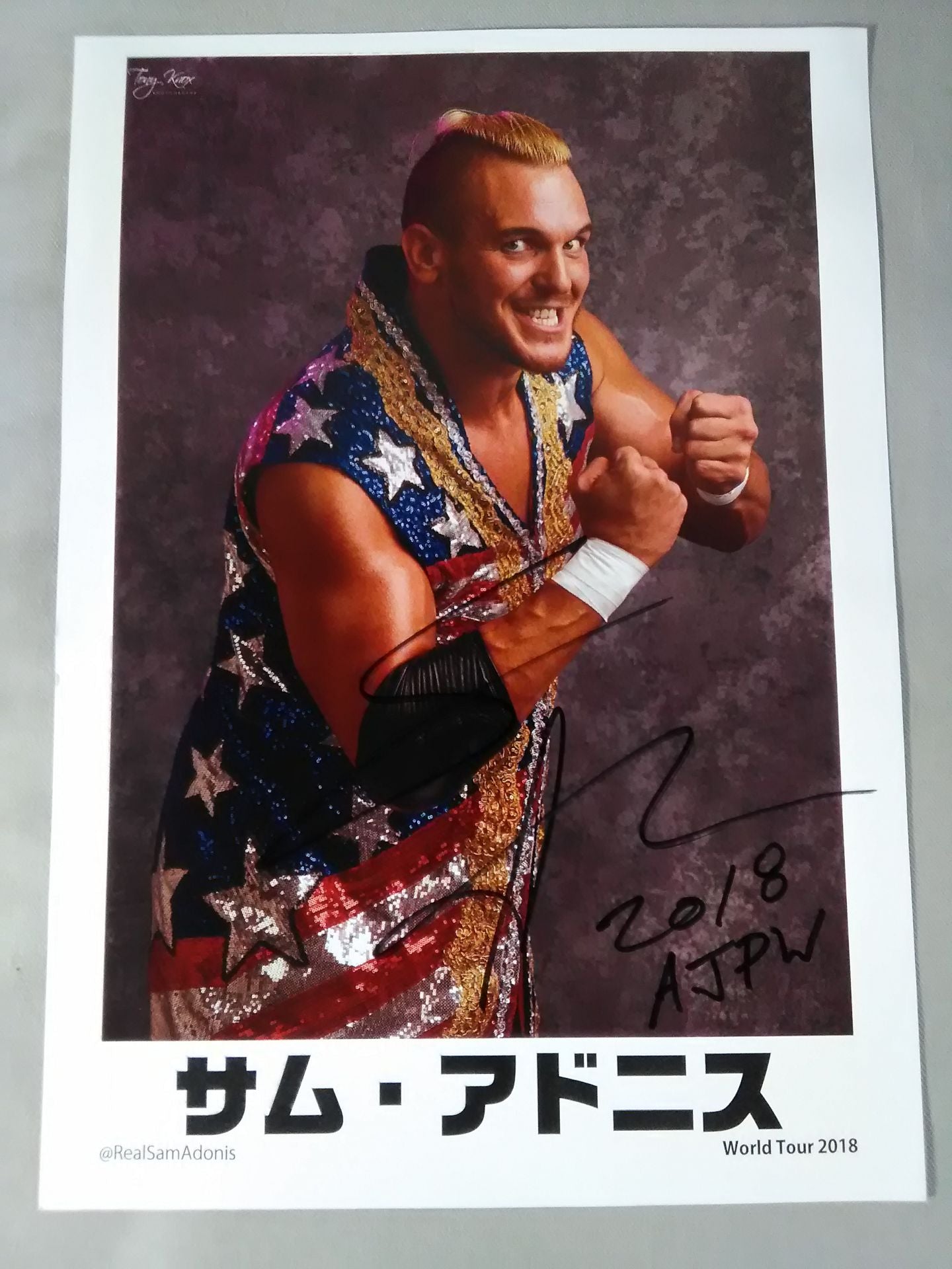 サム・アドニス 直筆サイン入り ポートレート③ – 闘道館