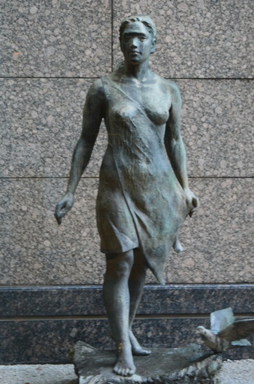 彫 刻～山田良定～