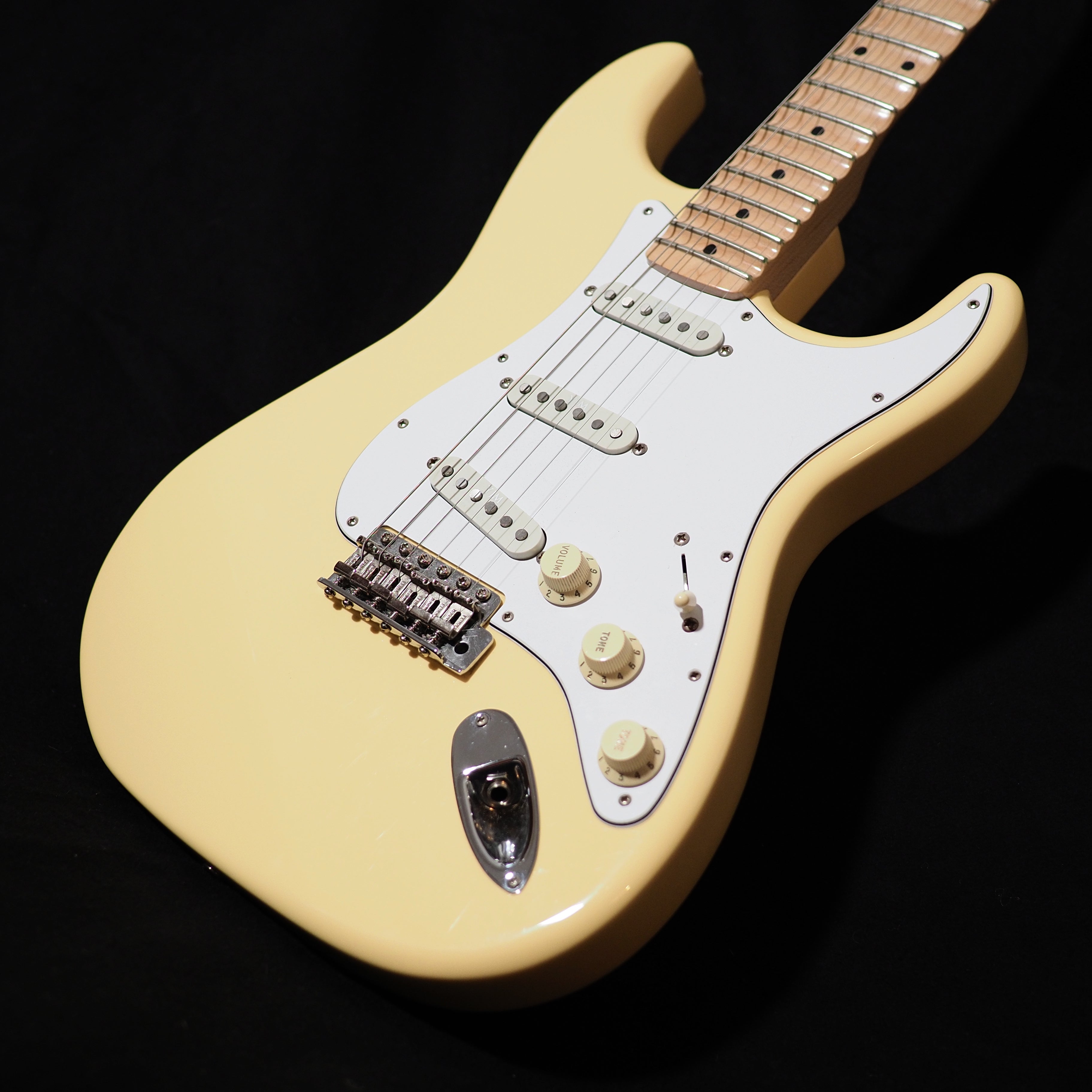 Fender USA Yngwie Malmsteen Lacquer Stratocaster – wurst.guitars