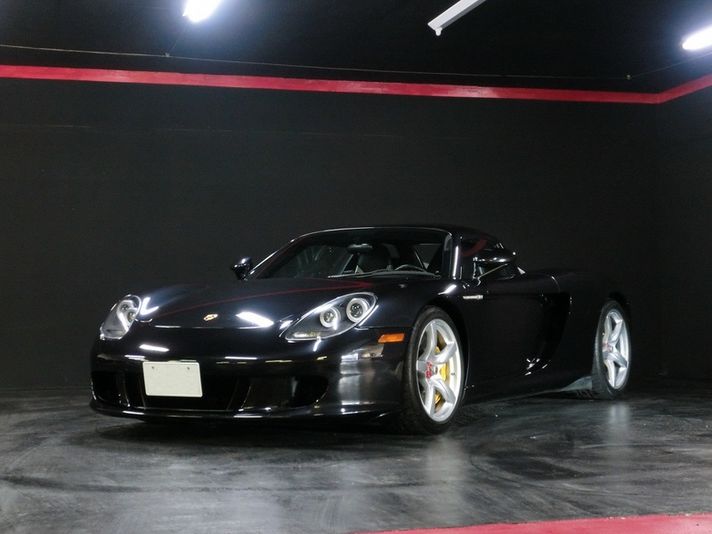 ポルシェ カレラGT ブラック 中古車 情報 | INDIVIDUAL