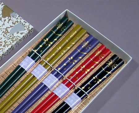 輪島塗（一般のお客様） ＞ お箸と小物 ＞ 五膳箸 ＞ 五膳箸 雪月花 紙箱