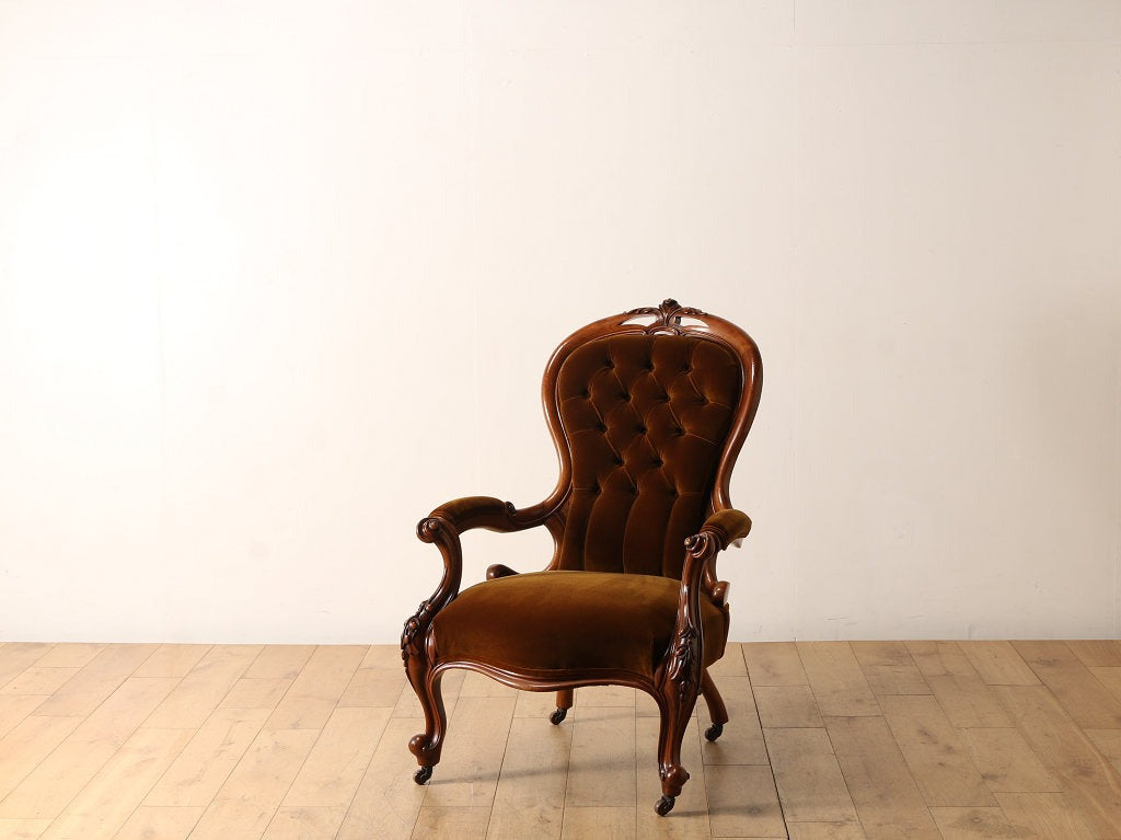 ジェントルマンズチェア | ロイズ・アンティークス | ヨーロッパの