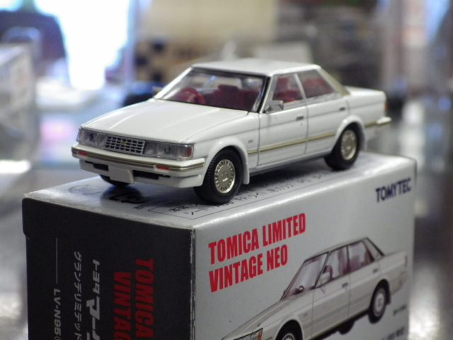 ミニカーショップグローバル - 1/64 トミカリミテッドヴィンテージ