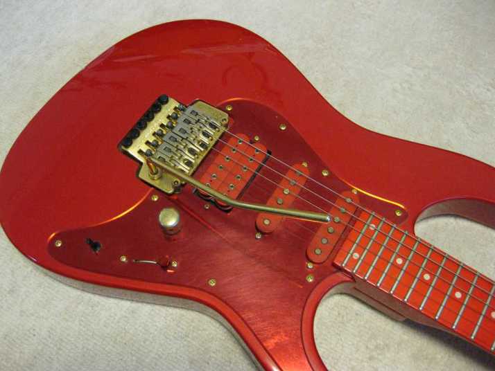 Fernandes Strat L'Arc～en～Ciel Ken Model Red