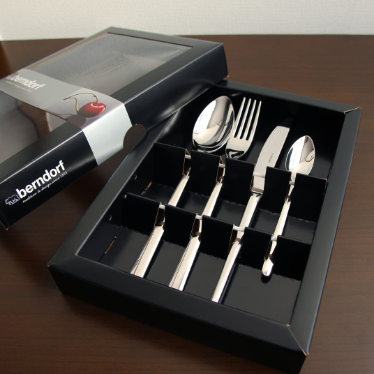 ベルンドルフ - Peacock Variations