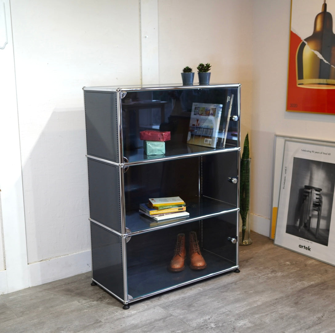 USMハラー / USM Haller モジュラーキャビネット 1列3段 ガラスドア