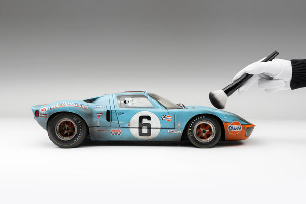 フォード GT40 - 1969 ル・マン勝者 - レース風化 – Amalgam Collection