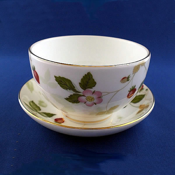 ウェッジウッド（Wedgwood）ワイルドストロベリー B＆Bプレート（皿