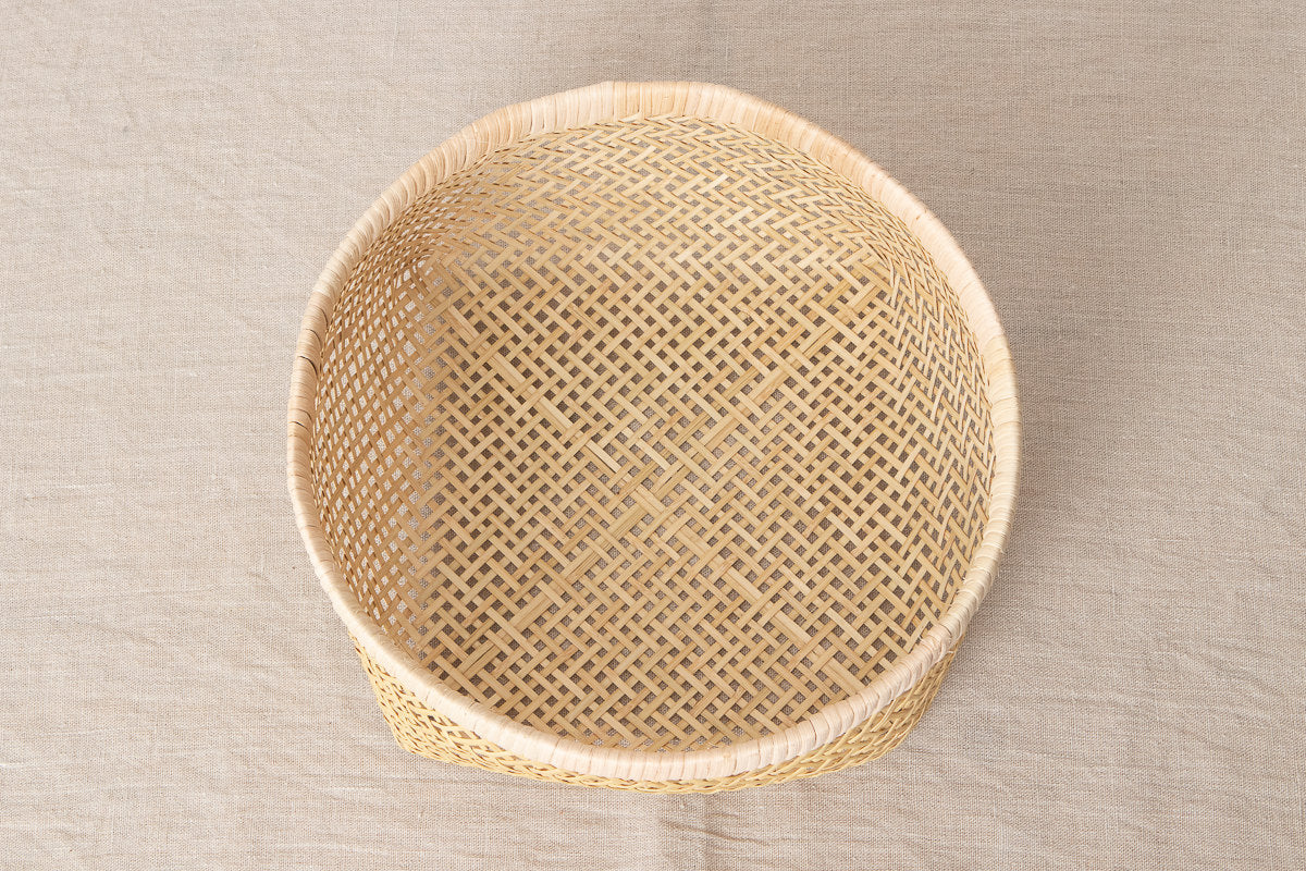 収納や一時置きに使う すず竹の透かしかご – 市川籠店 | 1basketry
