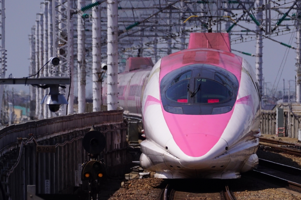 可愛い500系】ハローキティ新幹線に乗ってきた！ | 鉄道プレス