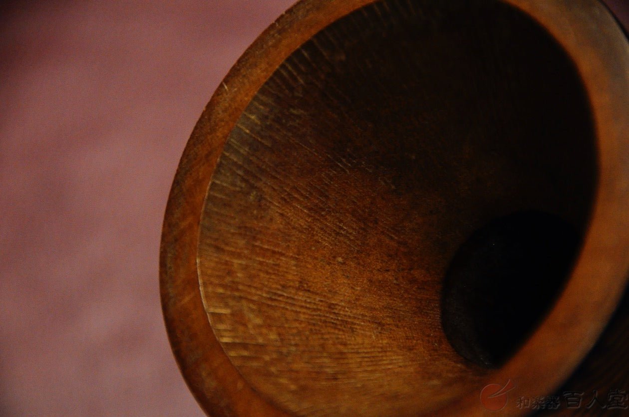 小鼓古胴 桜花散蒔絵