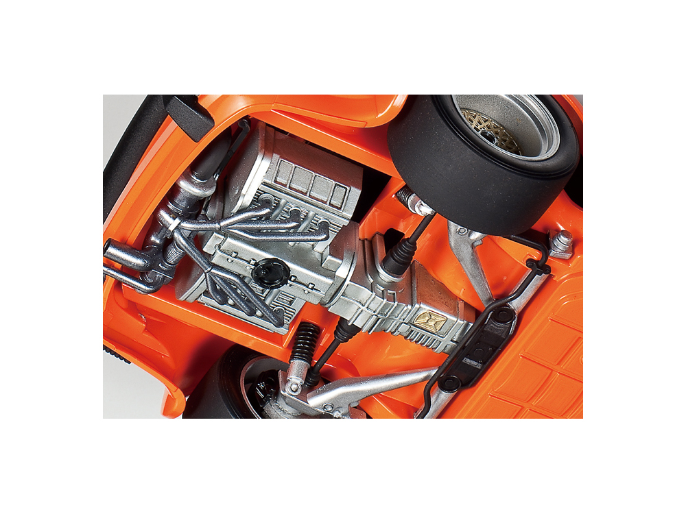 1/24 ポルシェ ターボ RSR 934 イェーガーマイスター: スケールモデル