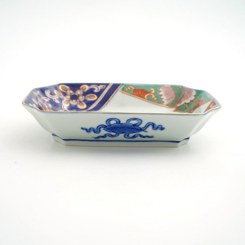 古伊万里シリーズ 【波佐見焼】垣根牡丹 角取皿〈1枚〉 |皿や鉢など和