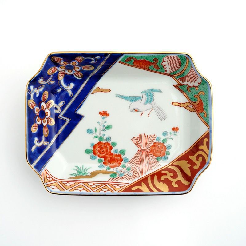 古伊万里シリーズ 【波佐見焼】垣根牡丹 角取皿〈1枚〉 |皿や鉢など和