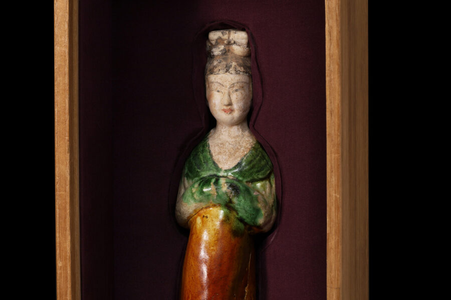 唐三彩美人俑（唐時代） - 天平堂（TENPYODO）