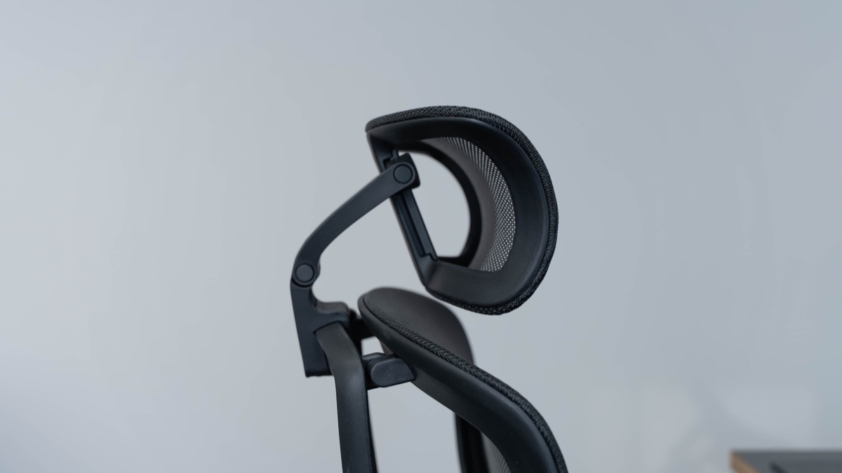 Ergofinite THE ERGORISM PROレビュー！ミニマルなワークチェアを