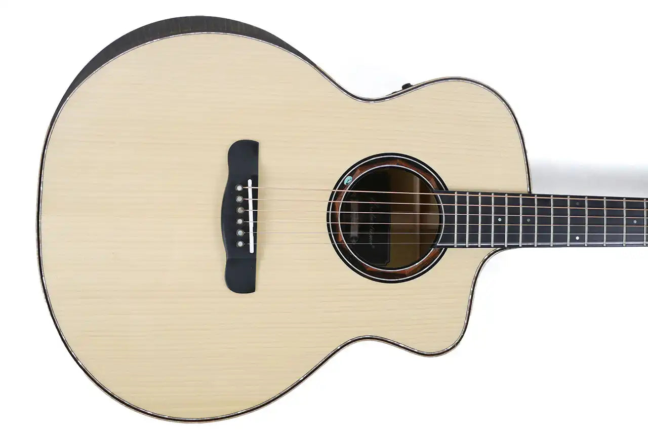 Mérida WAVE-EQ Grand Concert Guitar - Terry Carter Music Store