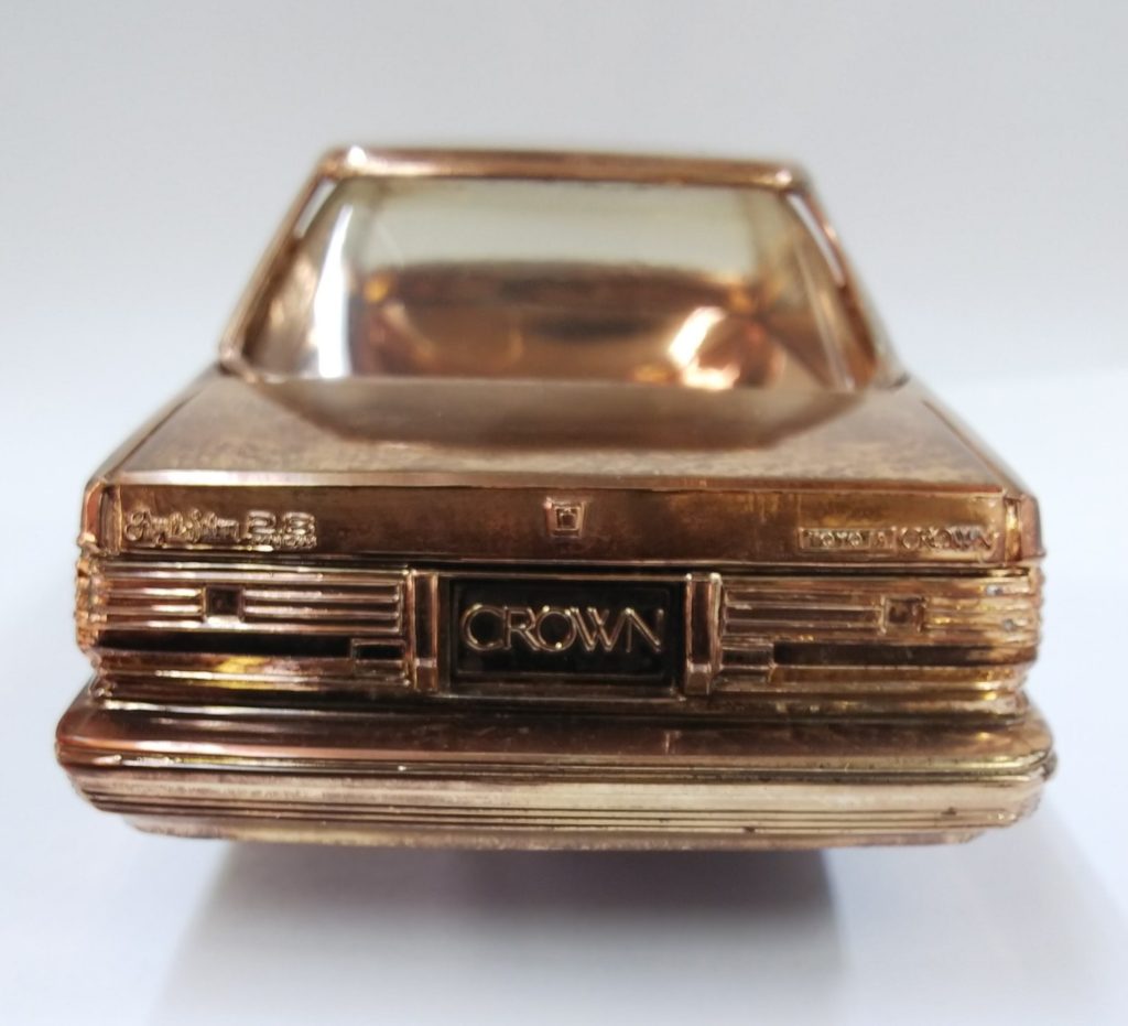 TOYOTA社製CROWNのシガレットケース | 鉄リサイクルの山下商店
