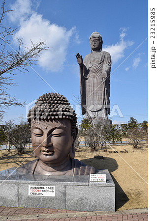 茨城県 世界一の青銅製立像 牛久大仏（うしくだいぶつ）の写真素材