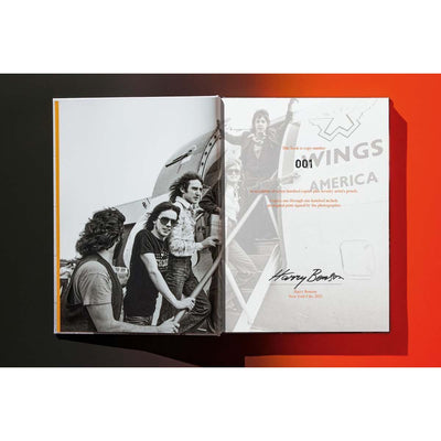 豪華本 – FAB4ギャラリー・オンライン・グッズ・ストア by ビートルズ