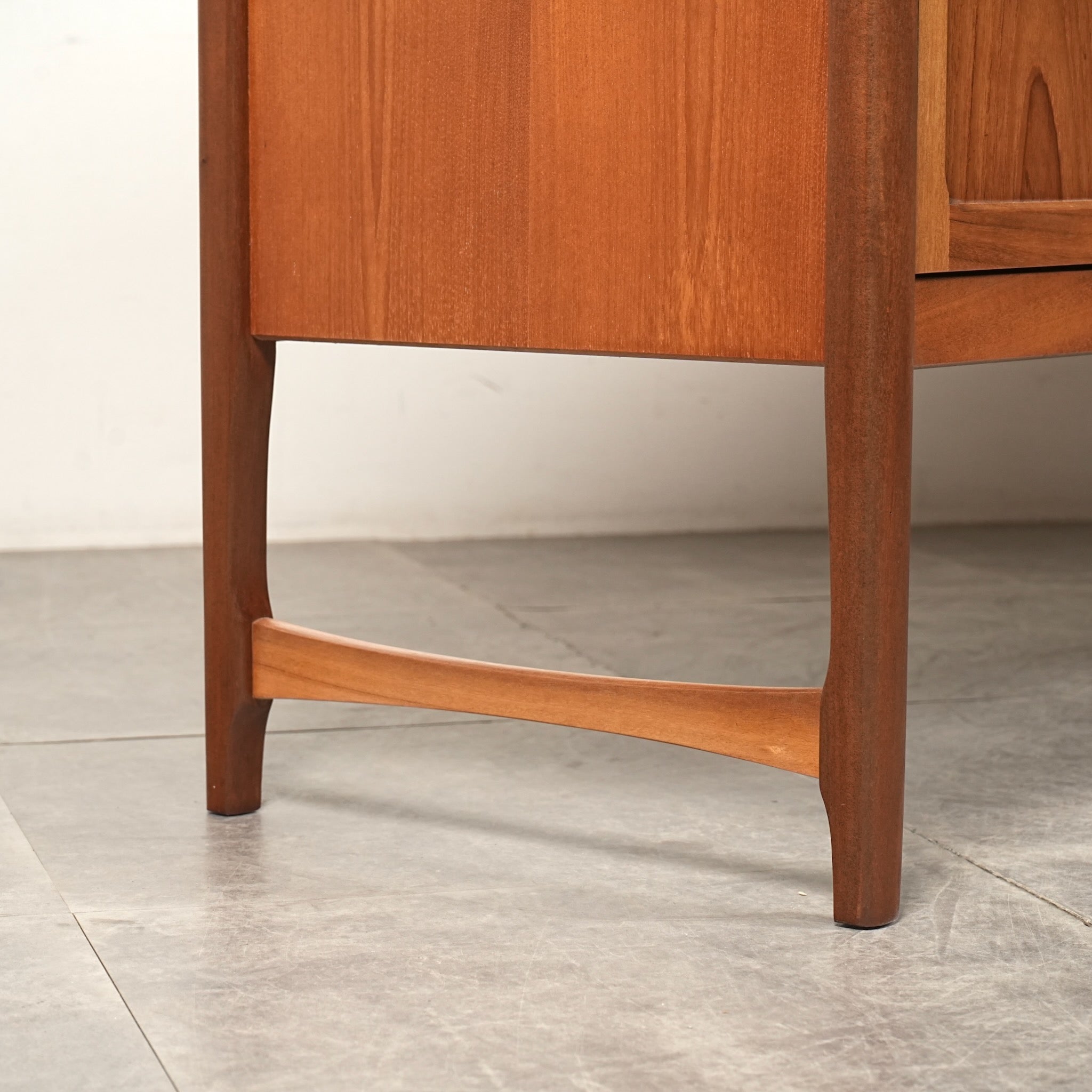 NATHAN】ヴィンテージ サイドボード – TIME HYPE