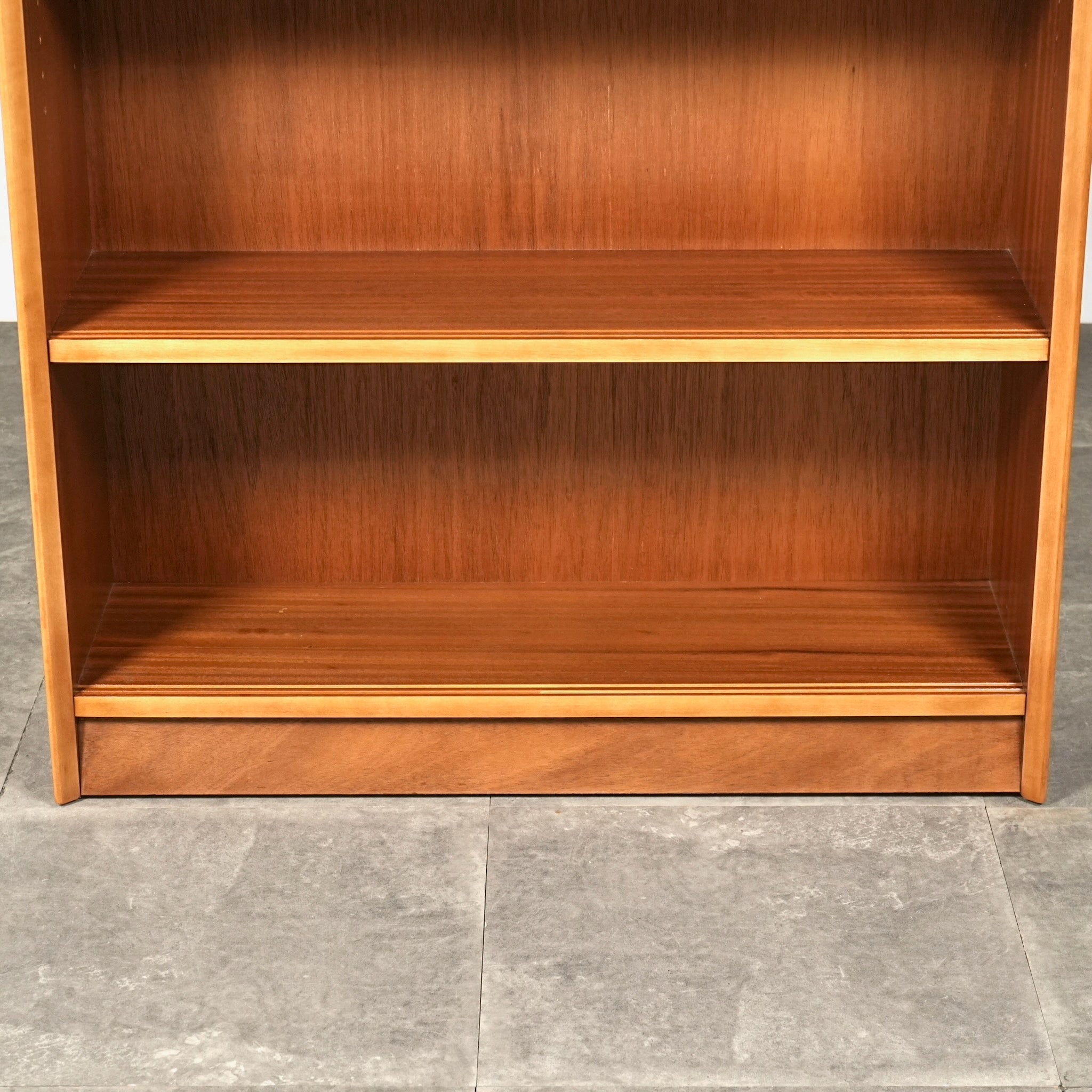 Herbert E Gibbs】ヴィンテージ ガラスキャビネット – TIME HYPE