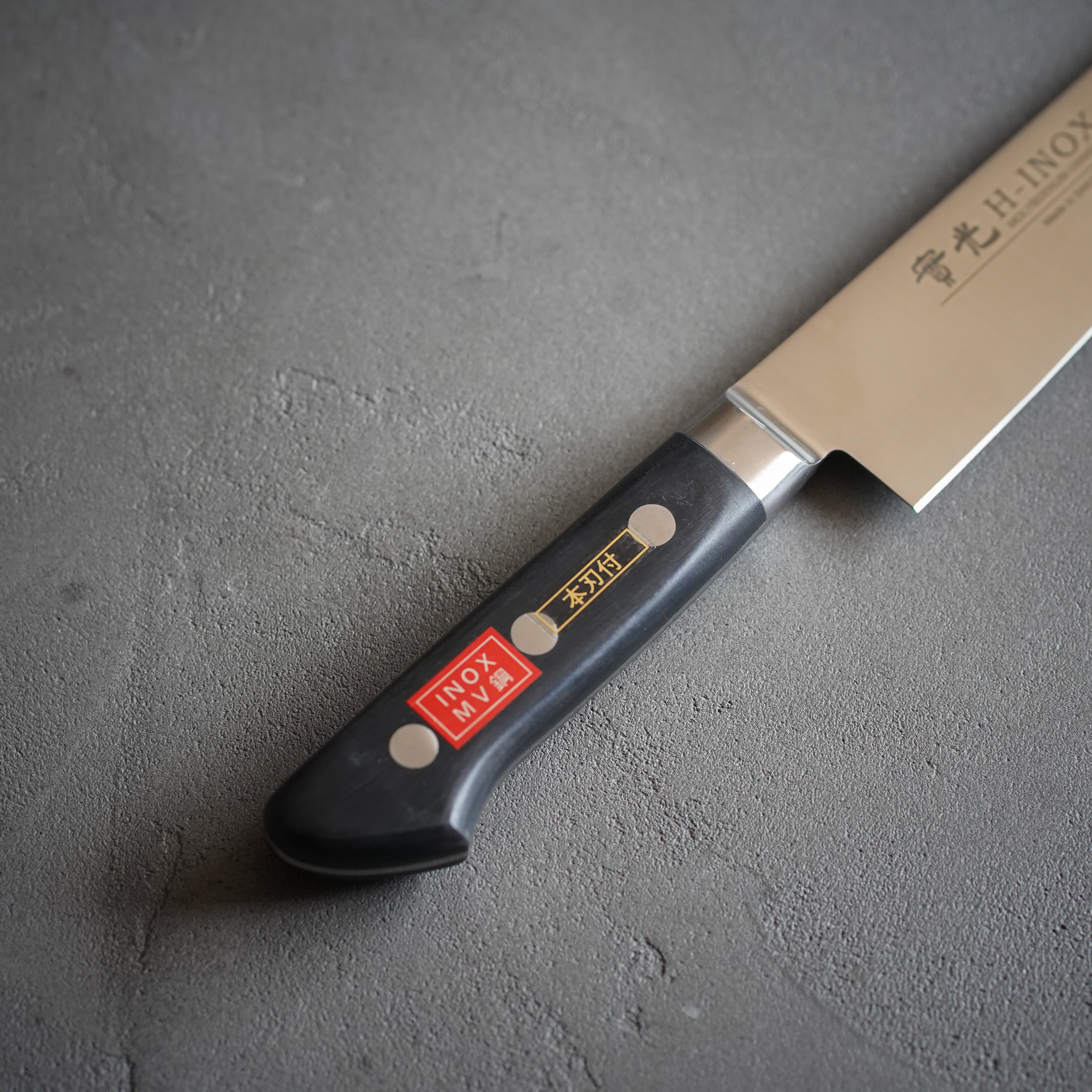 INOX ツバ付 筋引包丁 – 肉も刺身も美しく仕上げる實光刃物の洋包丁